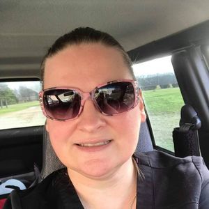 Meet your Posher, Pamela